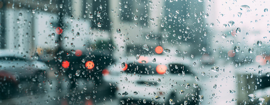 Como hacer frente al mal tiempo en la carretera